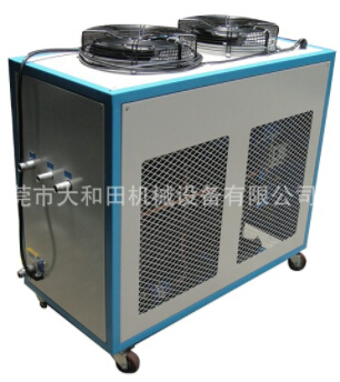 小型冷水機(jī)的作用可大了！